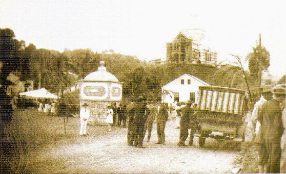 So Pedro de Alcntara em 1929 com a igreja em construo.